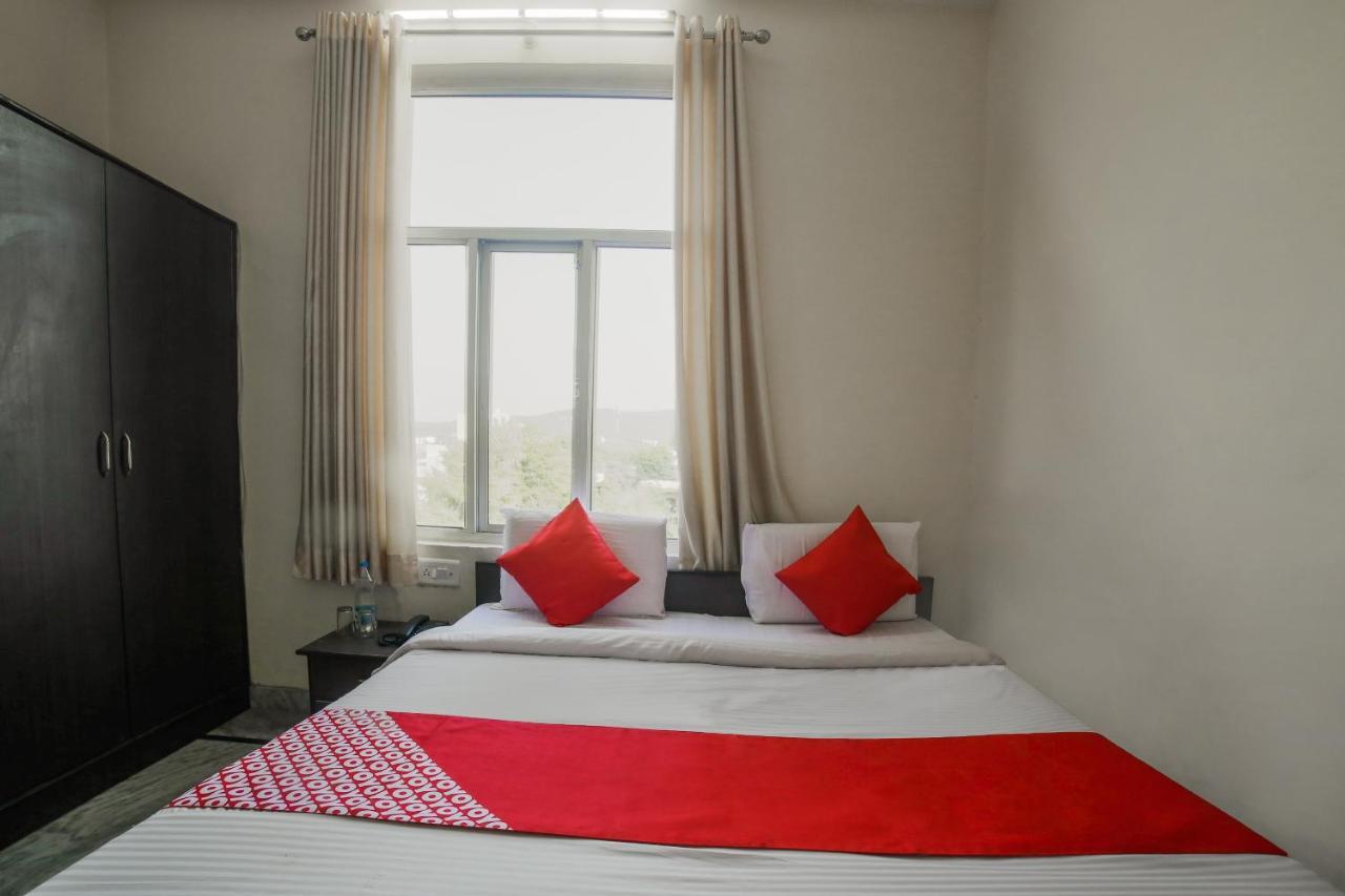 Hotel Tiger Regency Resort Sawai Madhopur Oda fotoğraf